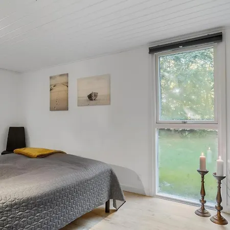 Casa de Férias 2 Bedroom Lovely In