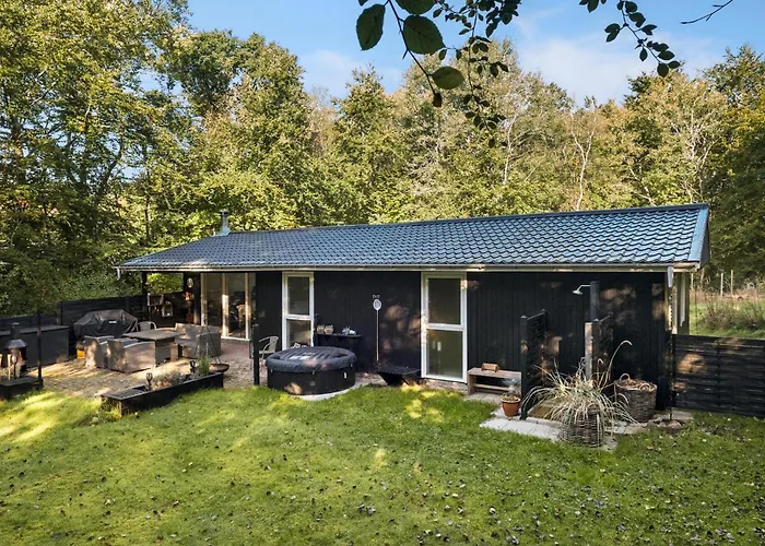 Ferienhaus 2 Bedroom Lovely In Hadsund